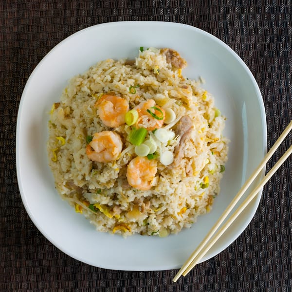 Dragon Dynasty Take Out's shrimp fried rice with chicken, egg, and green onions.