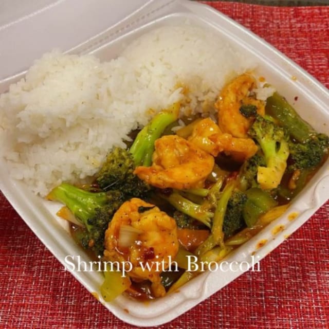 Shrimp with Broccoli.